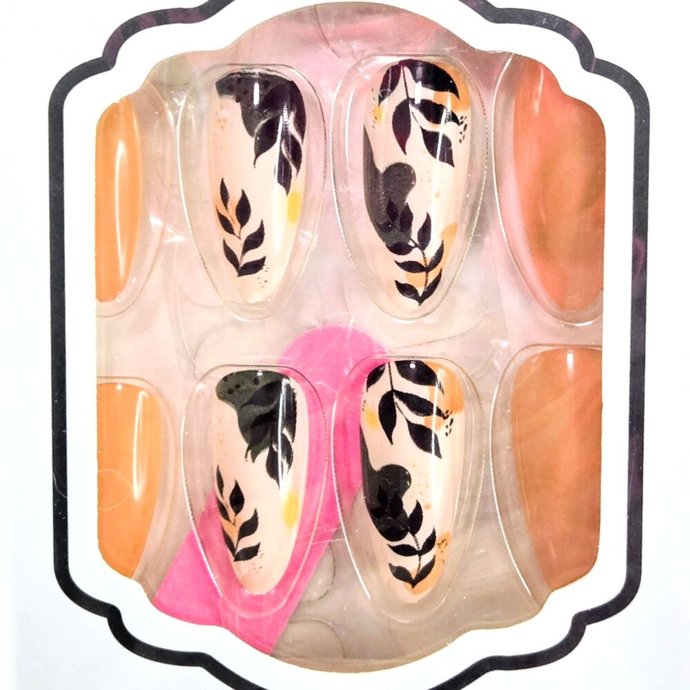 PRESS-ON NAILS Professional False Nail 24 Almond Shape Halloween Celebration NEW